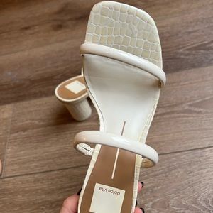 Dolce Vita Noles City Slide Sandal